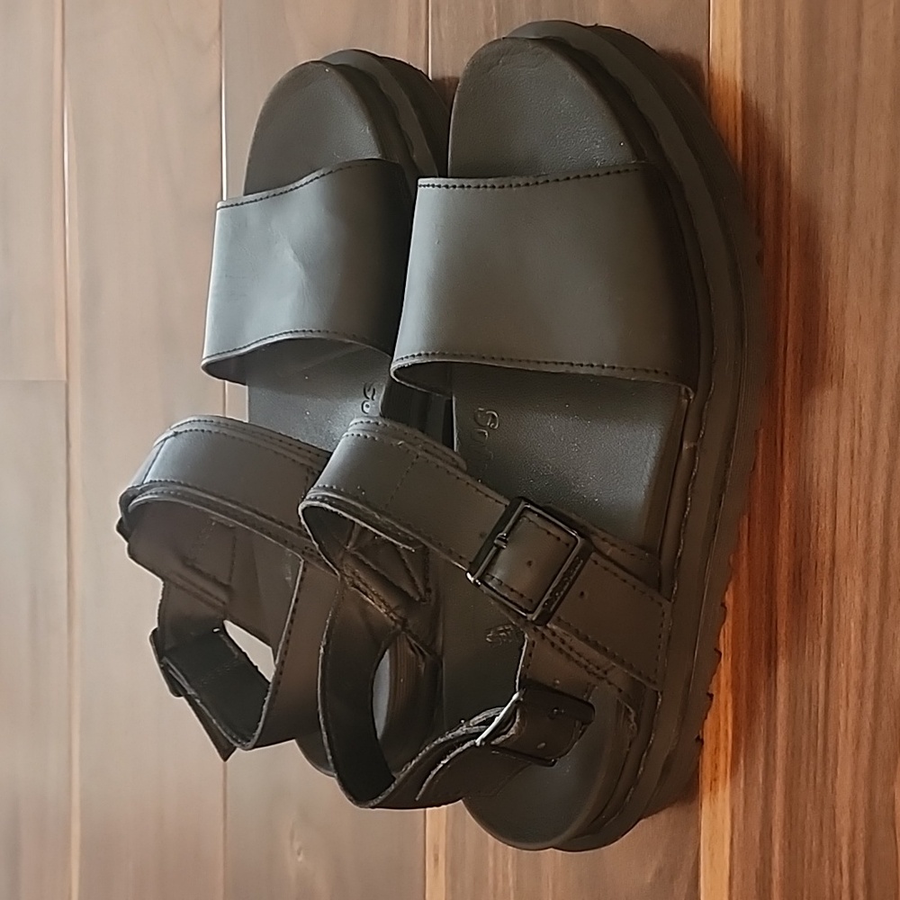Dr. Martins, Voss Black Sandals with Adjustable Straps, Size 8